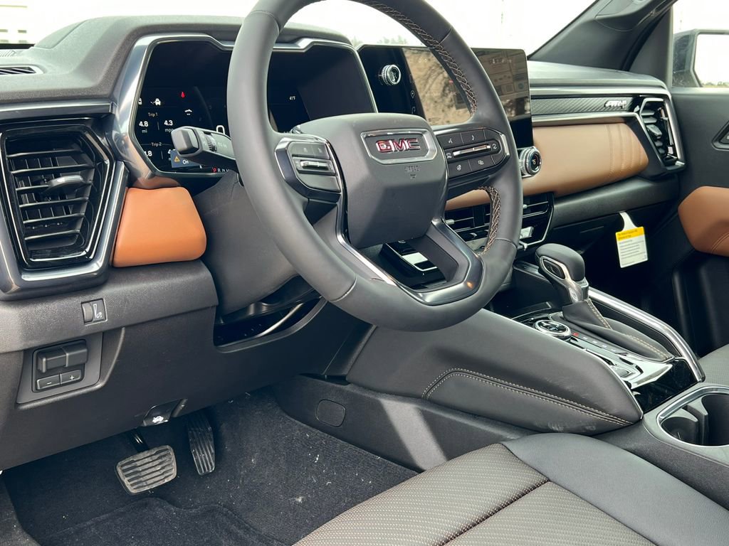 New 2026 GMC Canyon AT4 w/ Technology Plus Package image 22