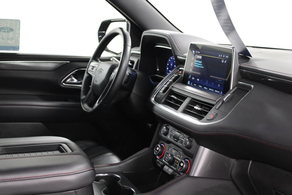 Used 2024 Chevrolet Suburban RST image 34
