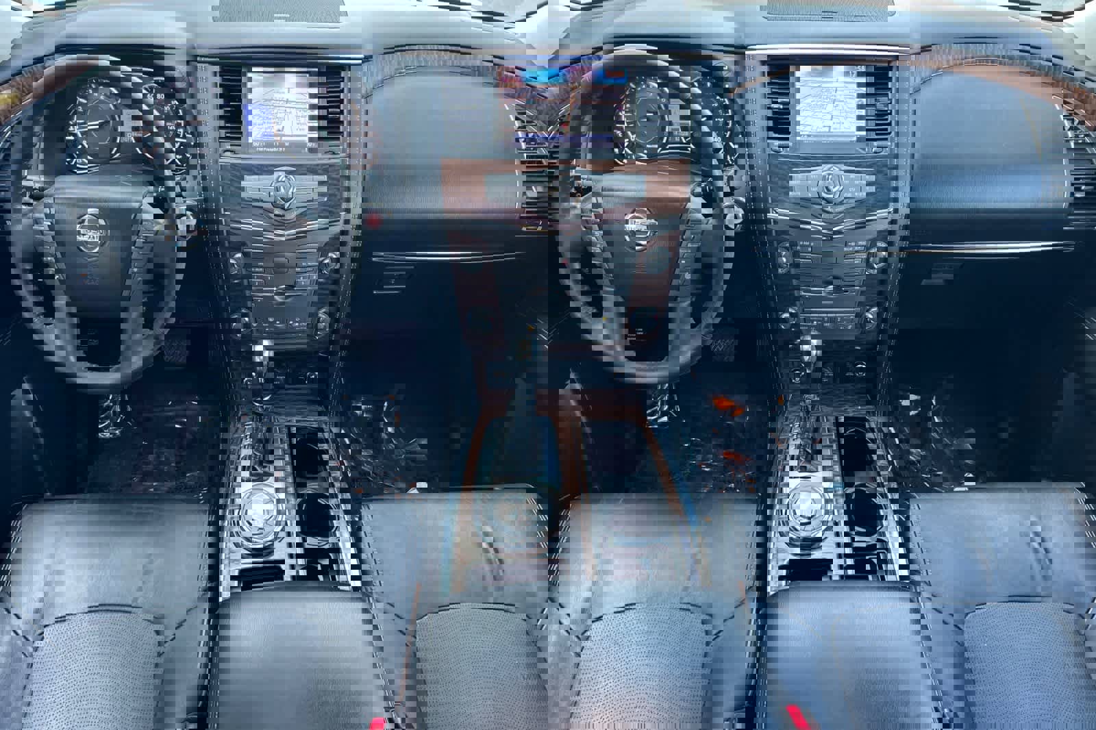 Used 2017 Nissan Armada Platinum image 4