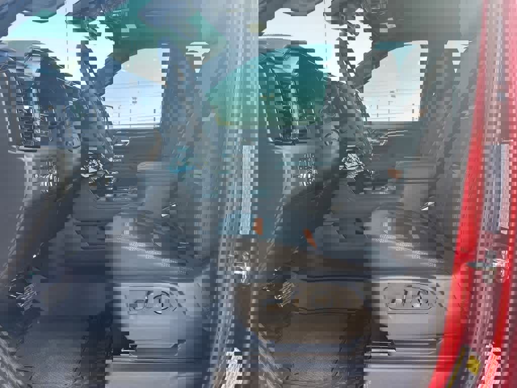 New 2024 GMC Sierra 1500 AT4 w/ Technology Package image 26