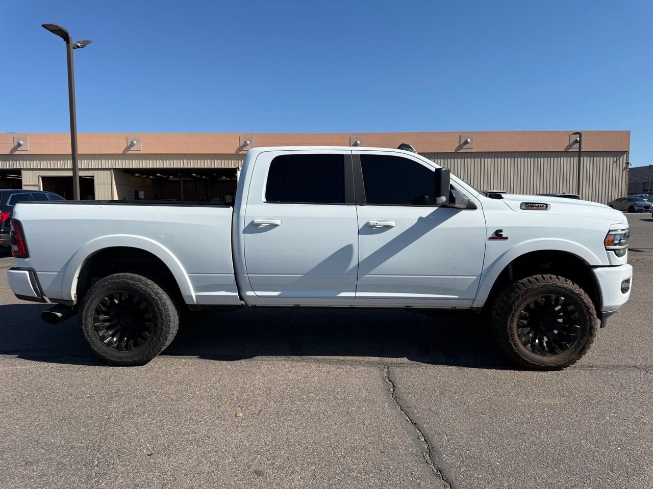Used 2022 RAM 2500 Laramie w/ Night Edition AWD/4WD image 4