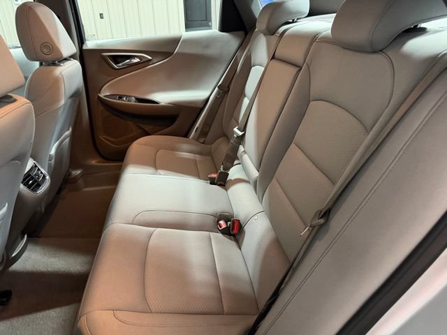 Used 2020 Chevrolet Malibu LT FWD image 18