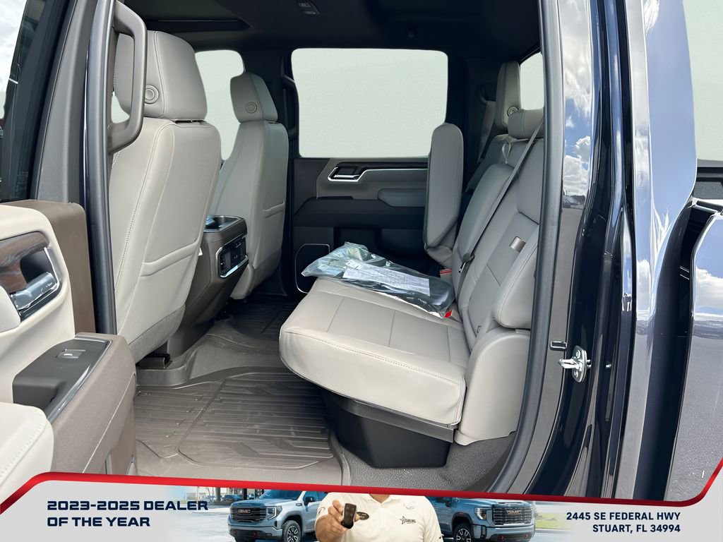 New 2025 GMC Sierra 2500 SLT w/ SLT Premium Package image 11