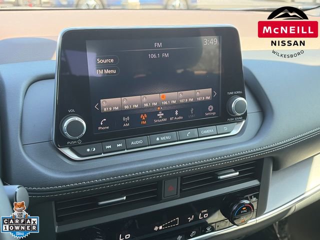 Used 2023 Nissan Rogue SV w/ SV Premium B Package image 21