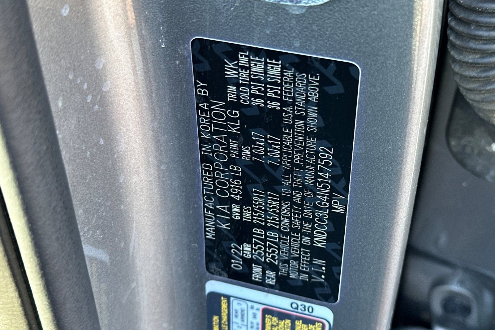 Used 2022 Kia Niro EX image 36