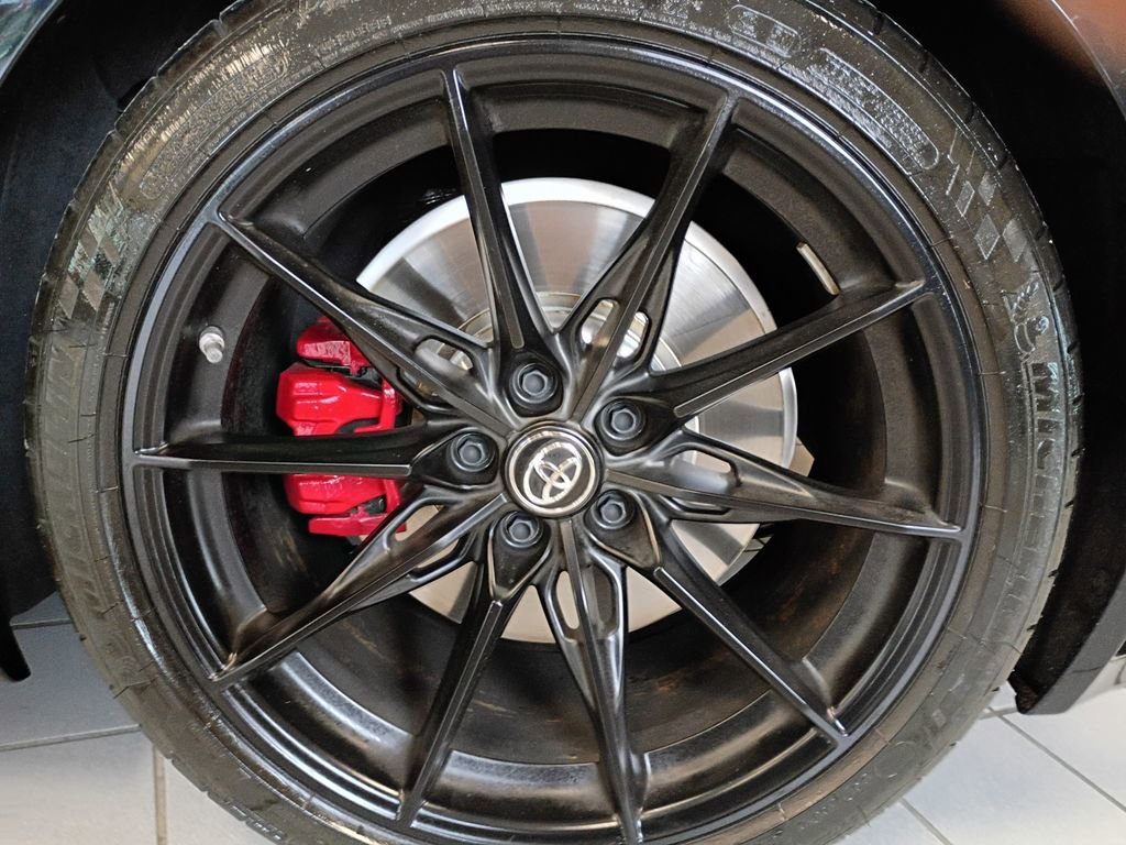 Used 2026 Toyota Supra w/ Driver Assist Package RWD image 8