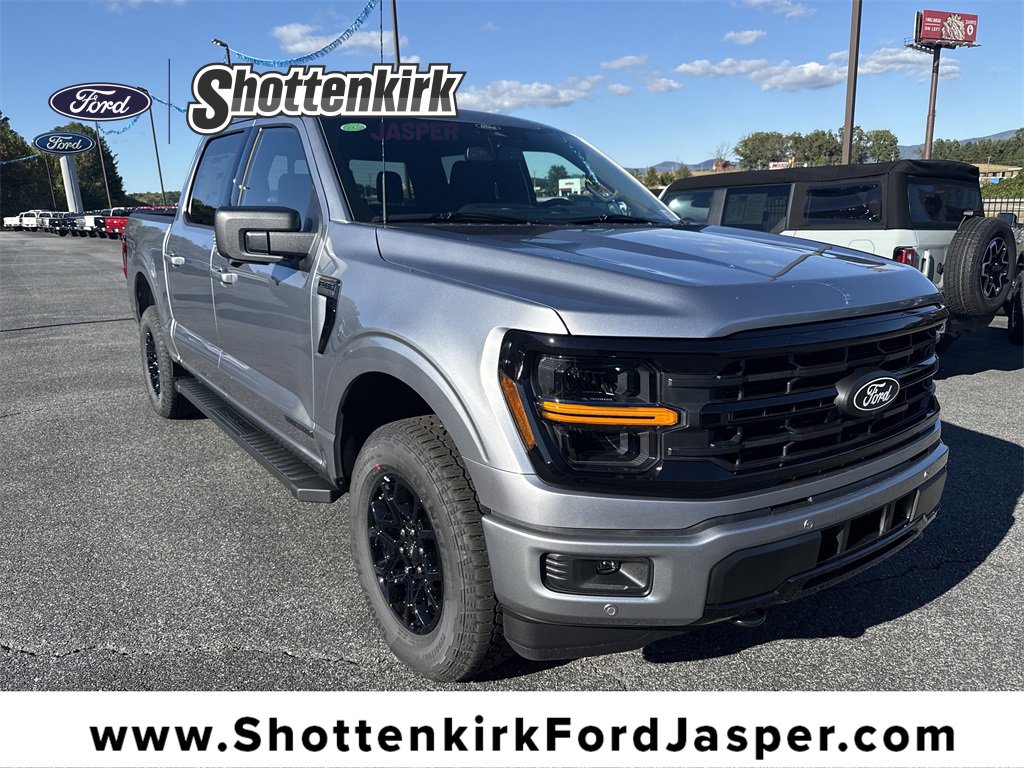 New 2025 Ford F150 XLT