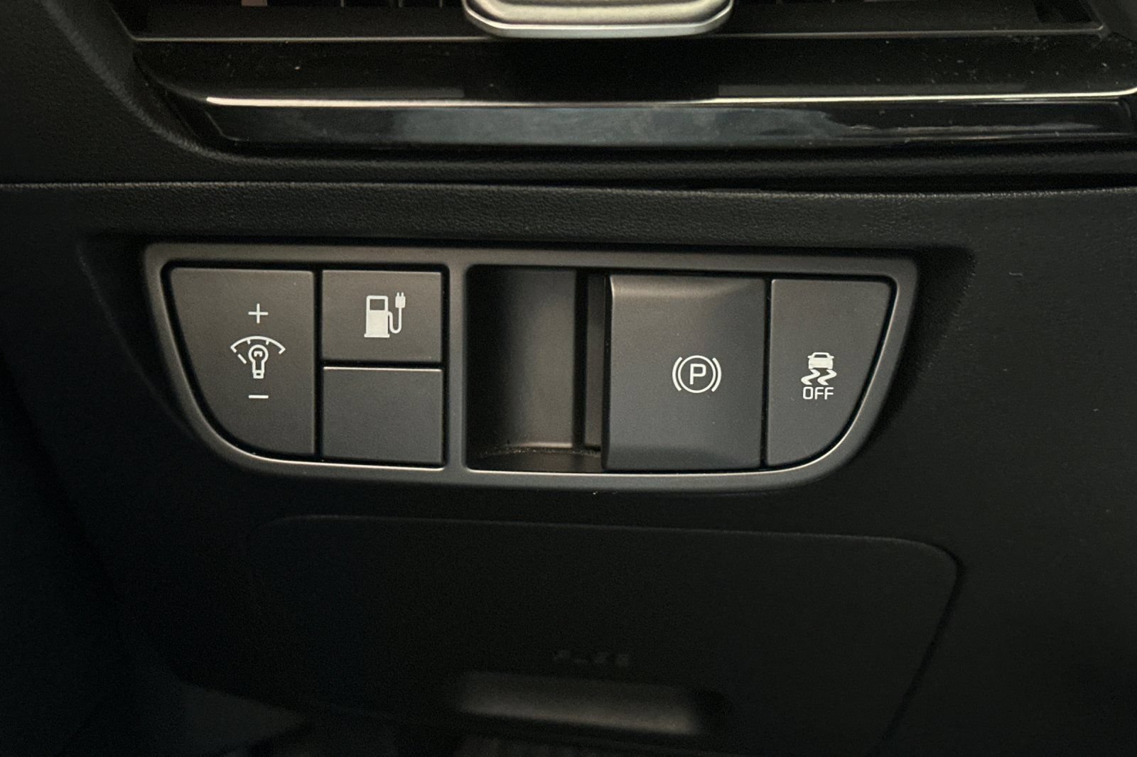Used 2024 Kia EV6 Light RWD image 34