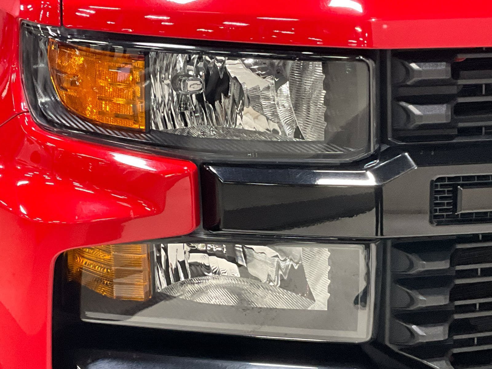 Used 2019 Chevrolet Silverado 1500 Custom Trail Boss w/ Custom Convenience Package AWD/4WD image 27