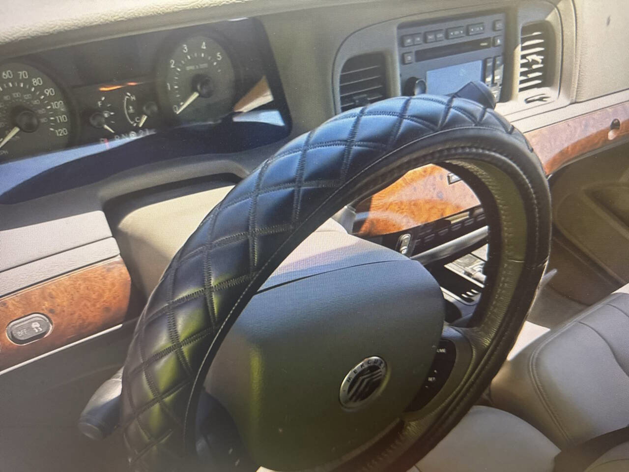 Used 2007 Mercury Grand Marquis LS RWD image 12
