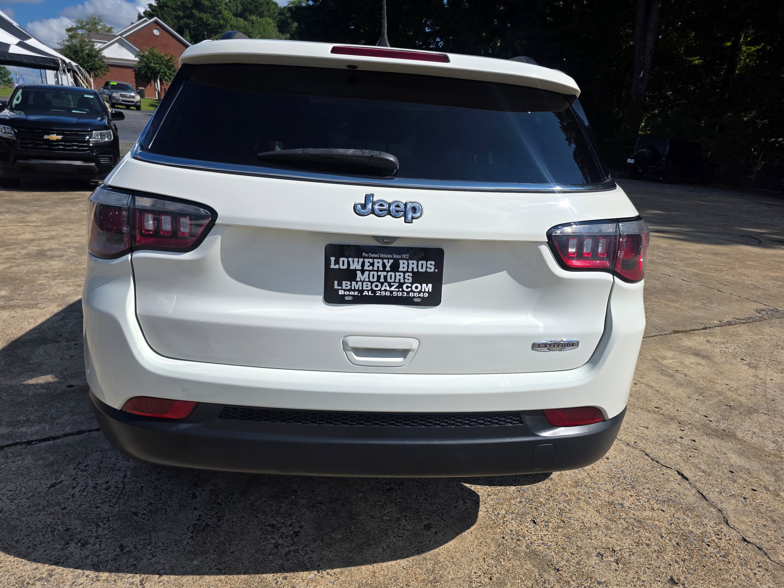 Used 2019 Jeep Compass Latitude FWD image 6