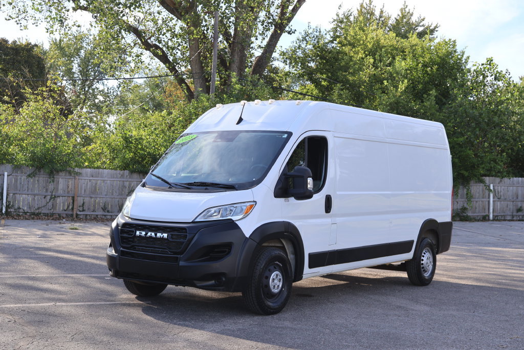 Used 2023 RAM ProMaster 3500 FWD image 3