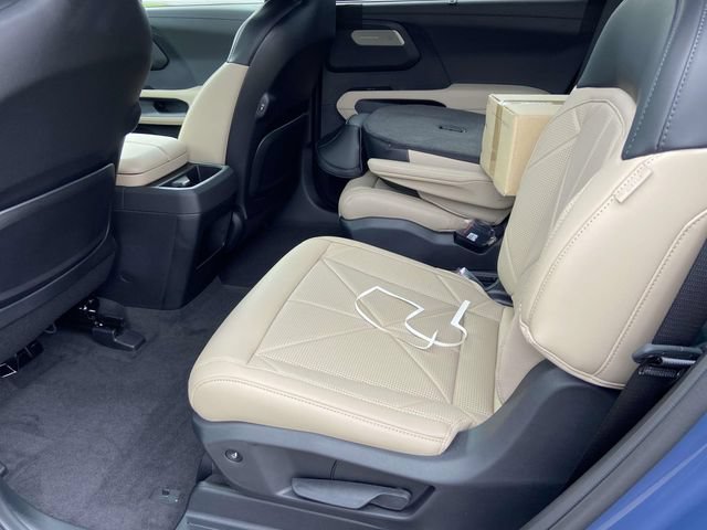 New 2027 Kia Telluride EX w/ Towing Package FWD image 8