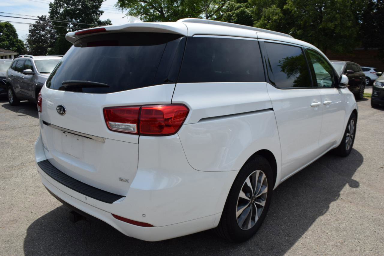 Used 2015 Kia Sedona SX FWD image 6