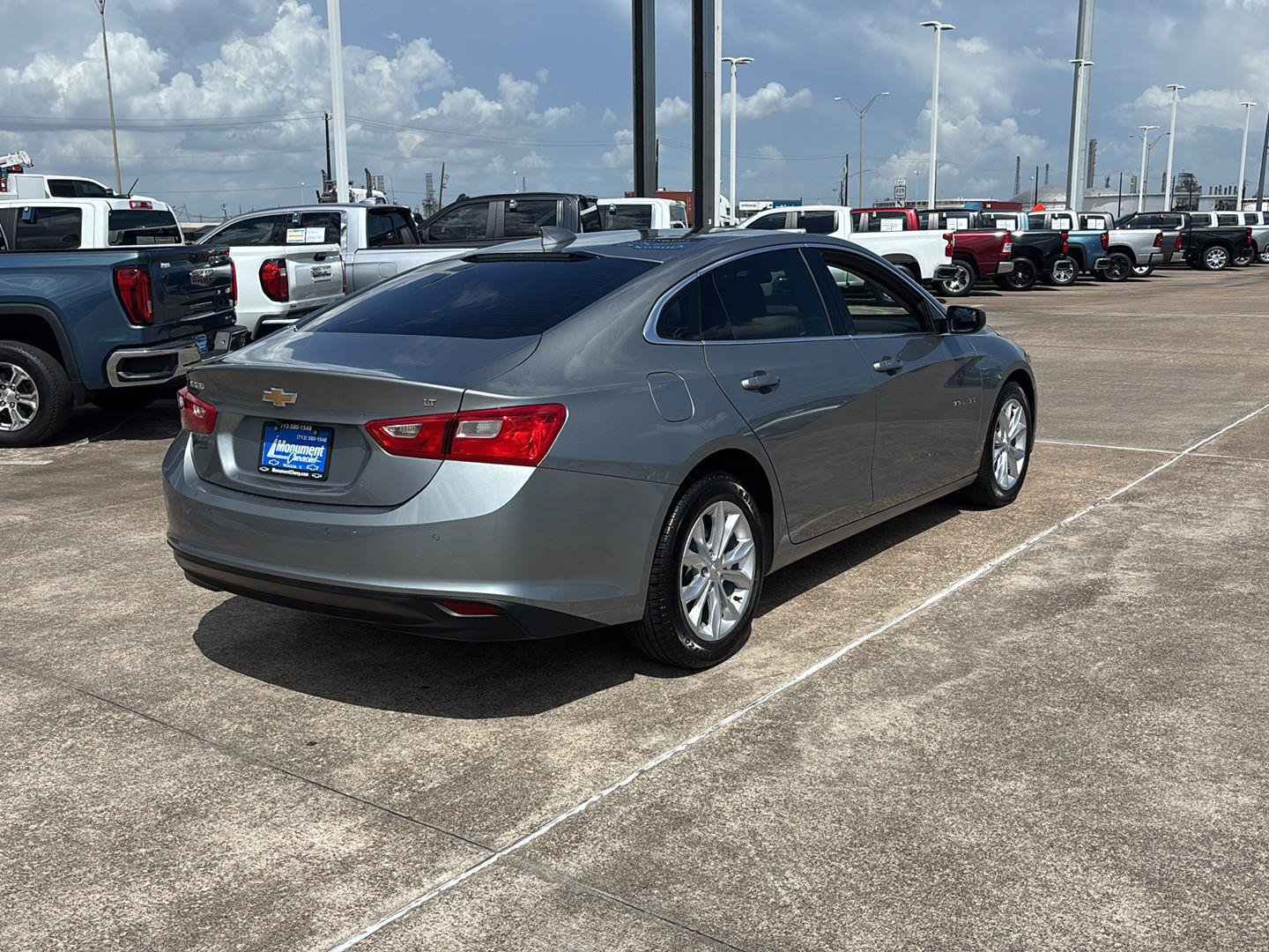 Used 2024 Chevrolet Malibu LT FWD image 12