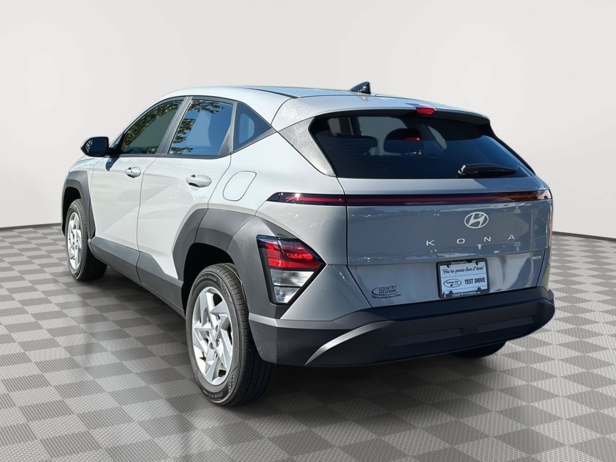 Used 2026 Hyundai Kona SE AWD/4WD image 7