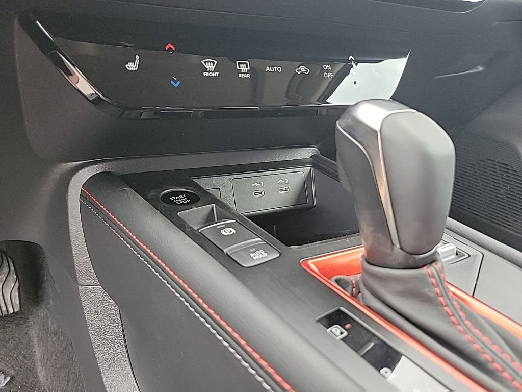 New 2026 Nissan Kicks SR w/ SR Premium Package image 27