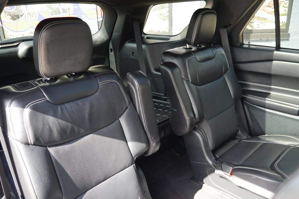 Used 2024 Ford Explorer ST w/ Equipment Group 401A AWD/4WD image 16