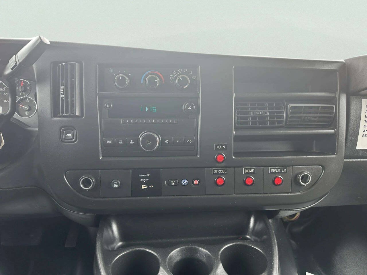 Used 2014 Chevrolet Express 2500 RWD image 23