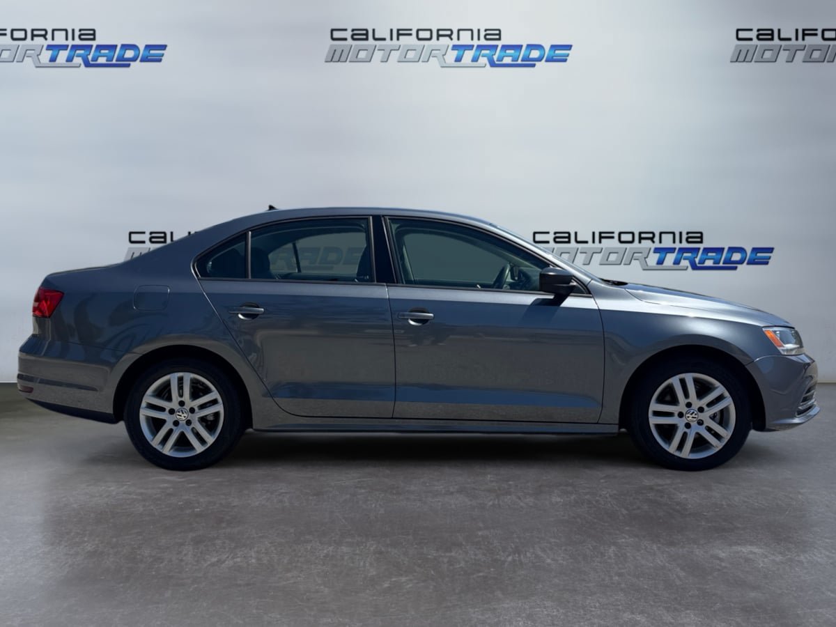 Used 2015 Volkswagen Jetta S FWD image 4