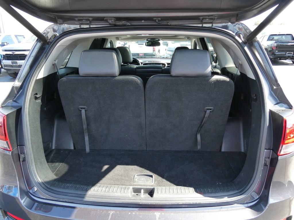 Used 2019 Kia Sorento EX w/ EX Touring Package image 16