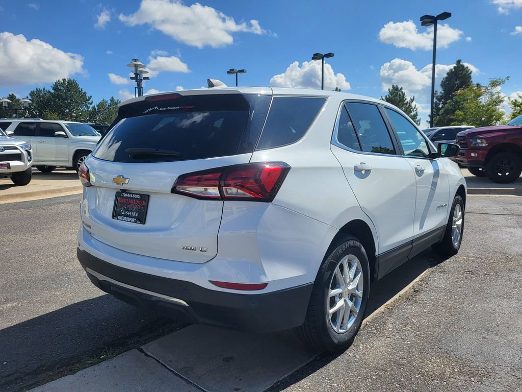 Used 2024 Chevrolet Equinox LT AWD/4WD image 4