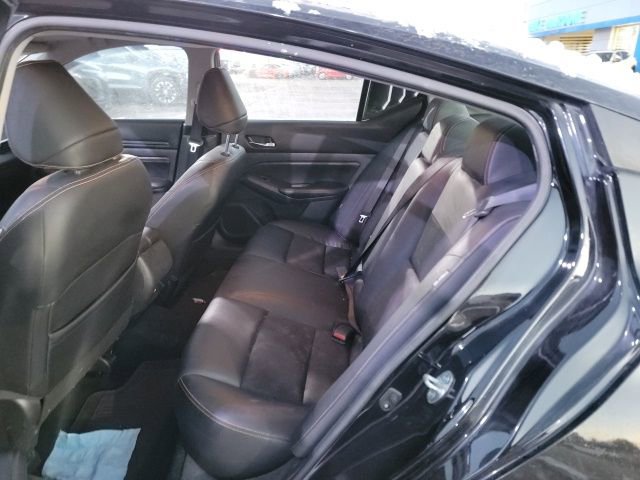 Used 2020 Nissan Altima 2.0 SR image 9