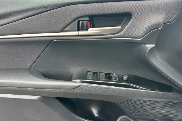Certified 2025 Toyota Camry LE FWD image 14