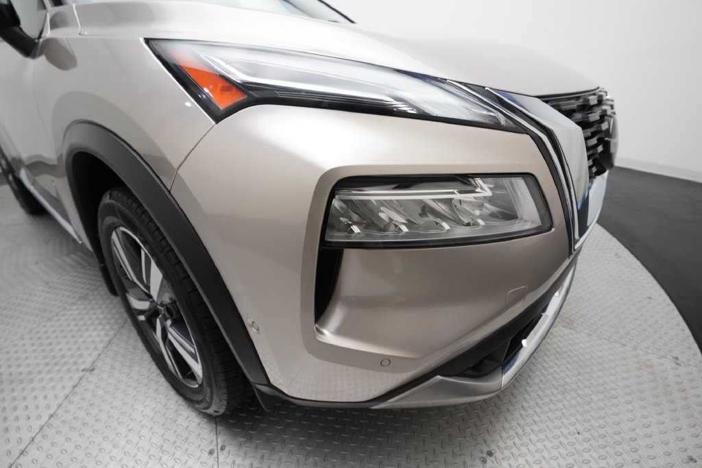 Used 2021 Nissan Rogue Platinum AWD/4WD image 21