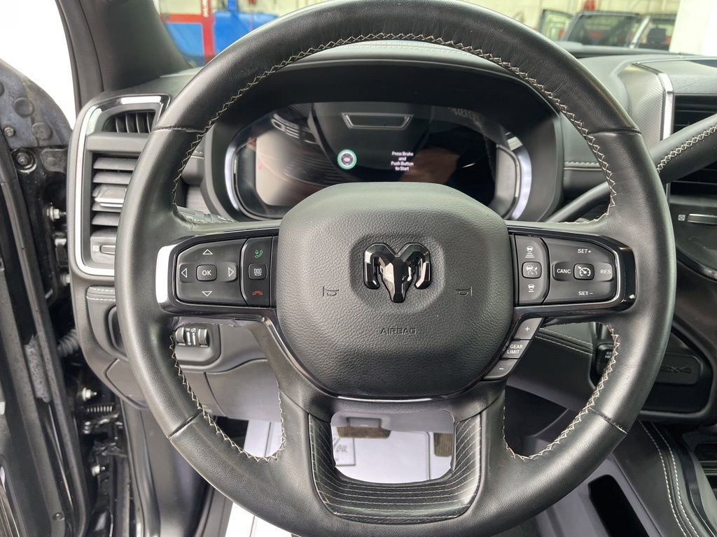 Used 2024 RAM 3500 Limited AWD/4WD image 12
