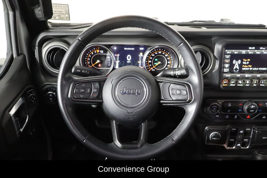 Used 2022 Jeep Gladiator Sport AWD/4WD image 7