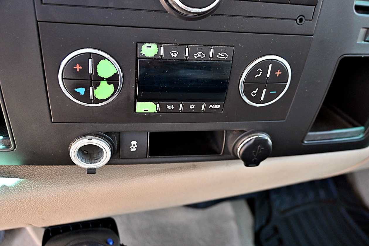 Used 2012 Chevrolet Silverado 1500 LT w/ All-Star Edition RWD image 22