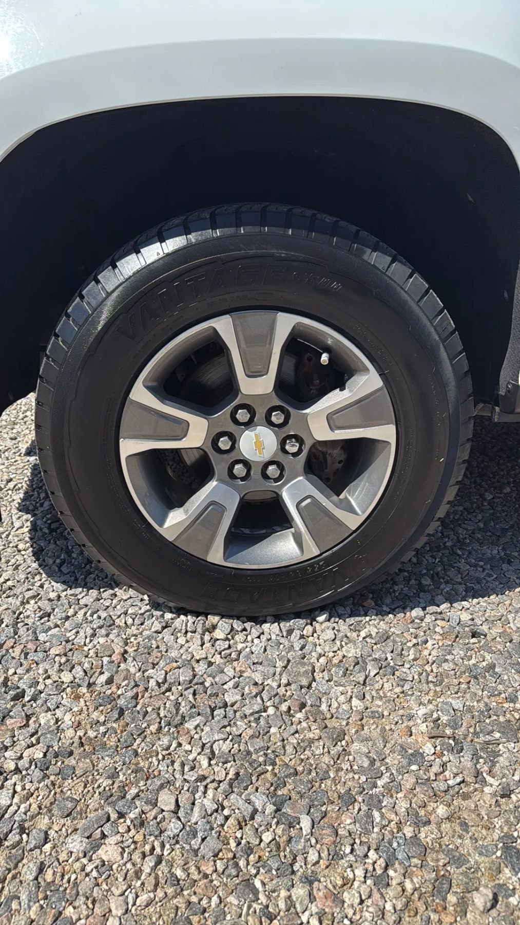 Used 2016 Chevrolet Colorado Z71 AWD/4WD image 36