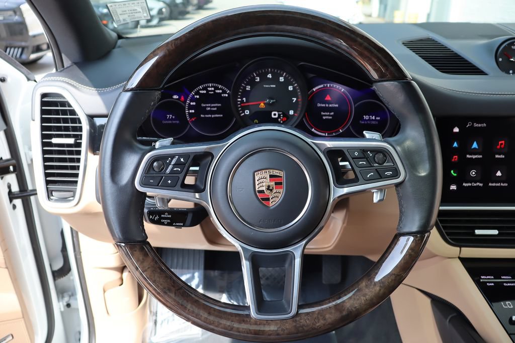 Used 2023 Porsche Cayenne AWD/4WD image 18