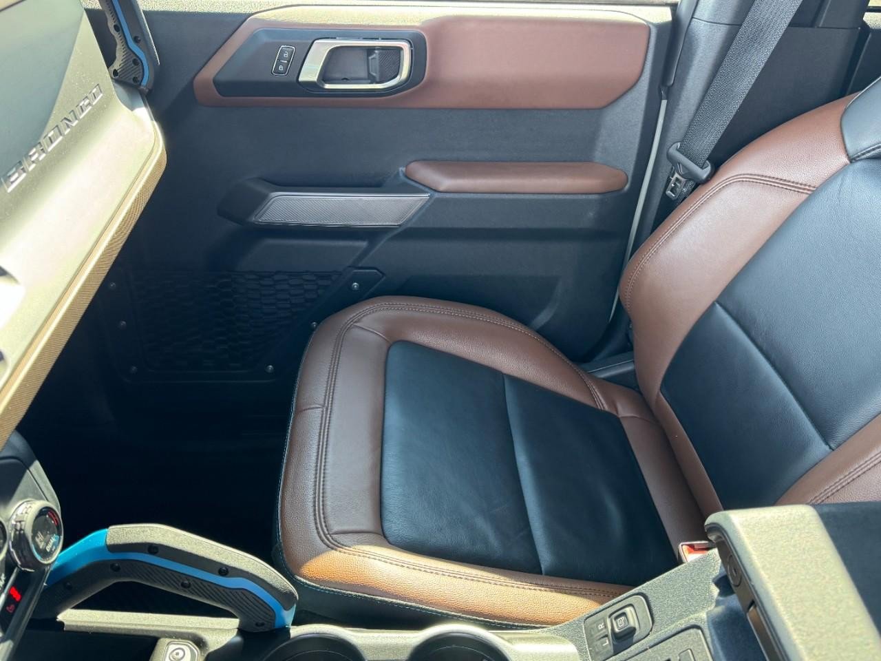 Used 2023 Ford Bronco Outer Banks image 13