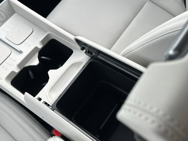 Used 2024 Hyundai Santa Fe Calligraphy image 27