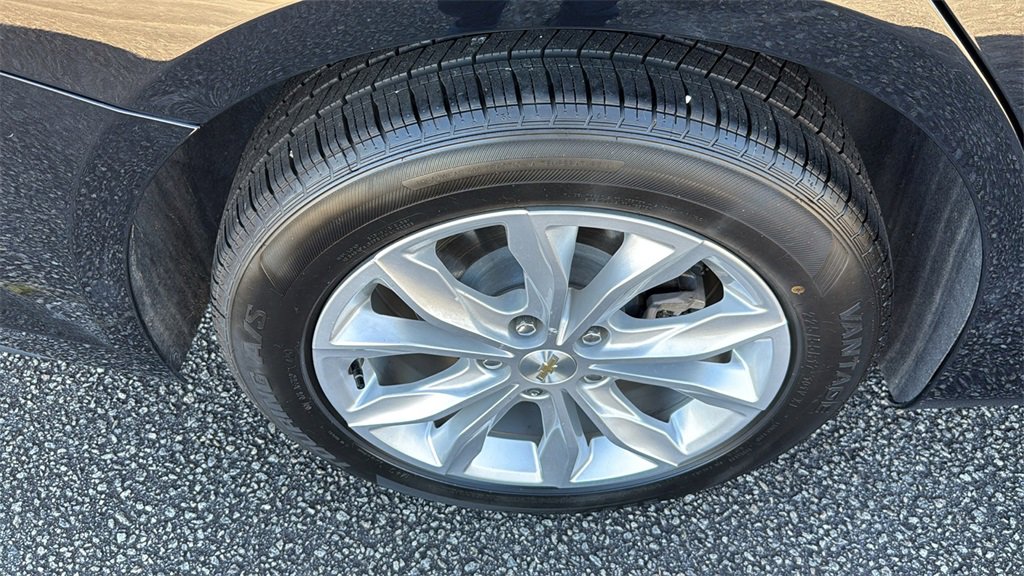 Used 2024 Chevrolet Malibu LT image 10