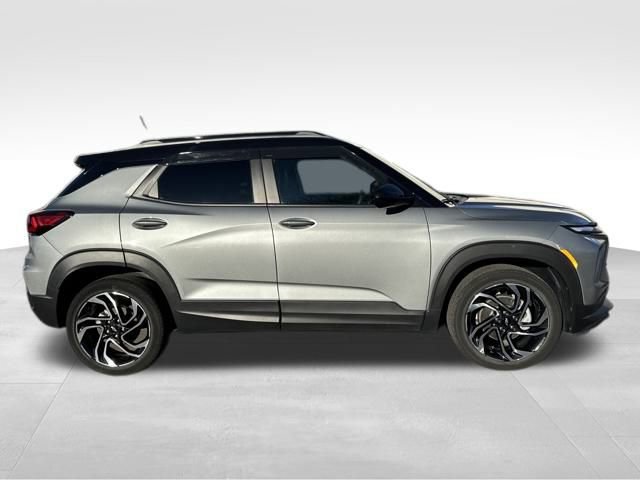 Used 2024 Chevrolet TrailBlazer RS w/ Driver Confidence Package image 6