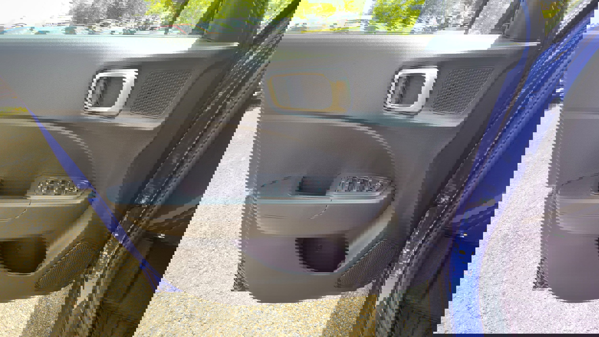 Used 2023 Hyundai Venue SEL w/ Cargo Package image 15