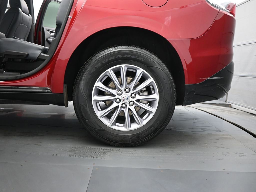 Used 2024 Buick Enclave Premium image 19