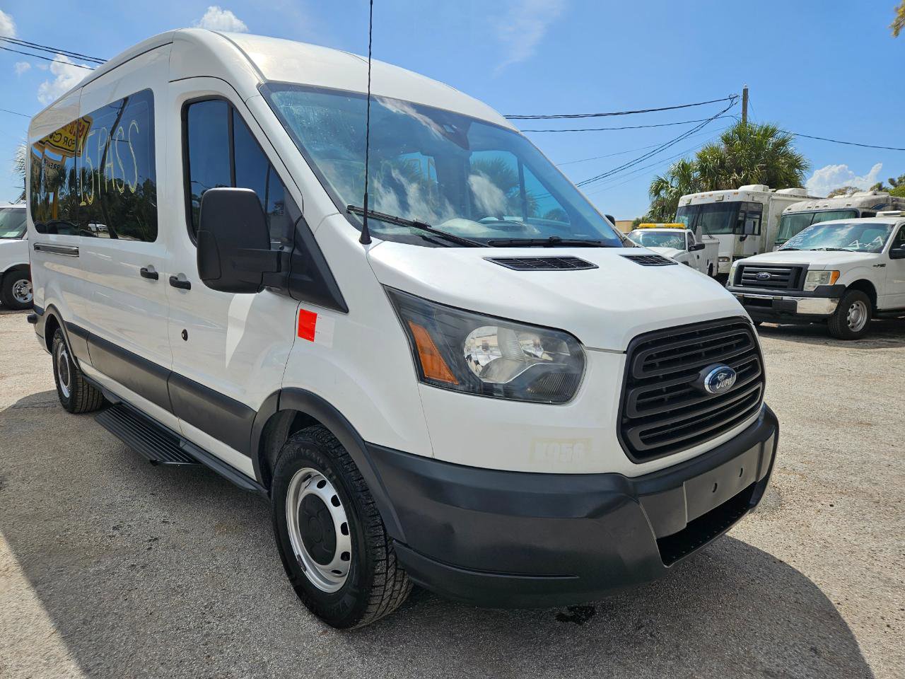 Used 2017 Ford Transit 350 XL RWD image 6
