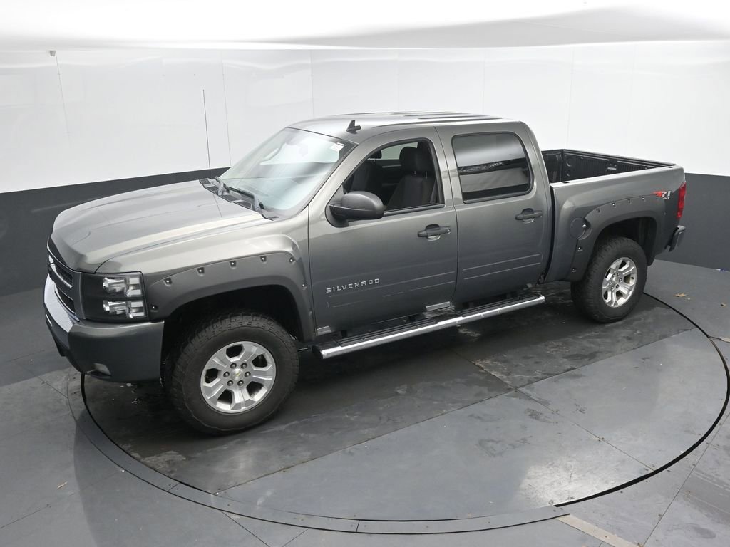 Used 2011 Chevrolet Silverado 1500 LT w/ All-Star Edition image 24