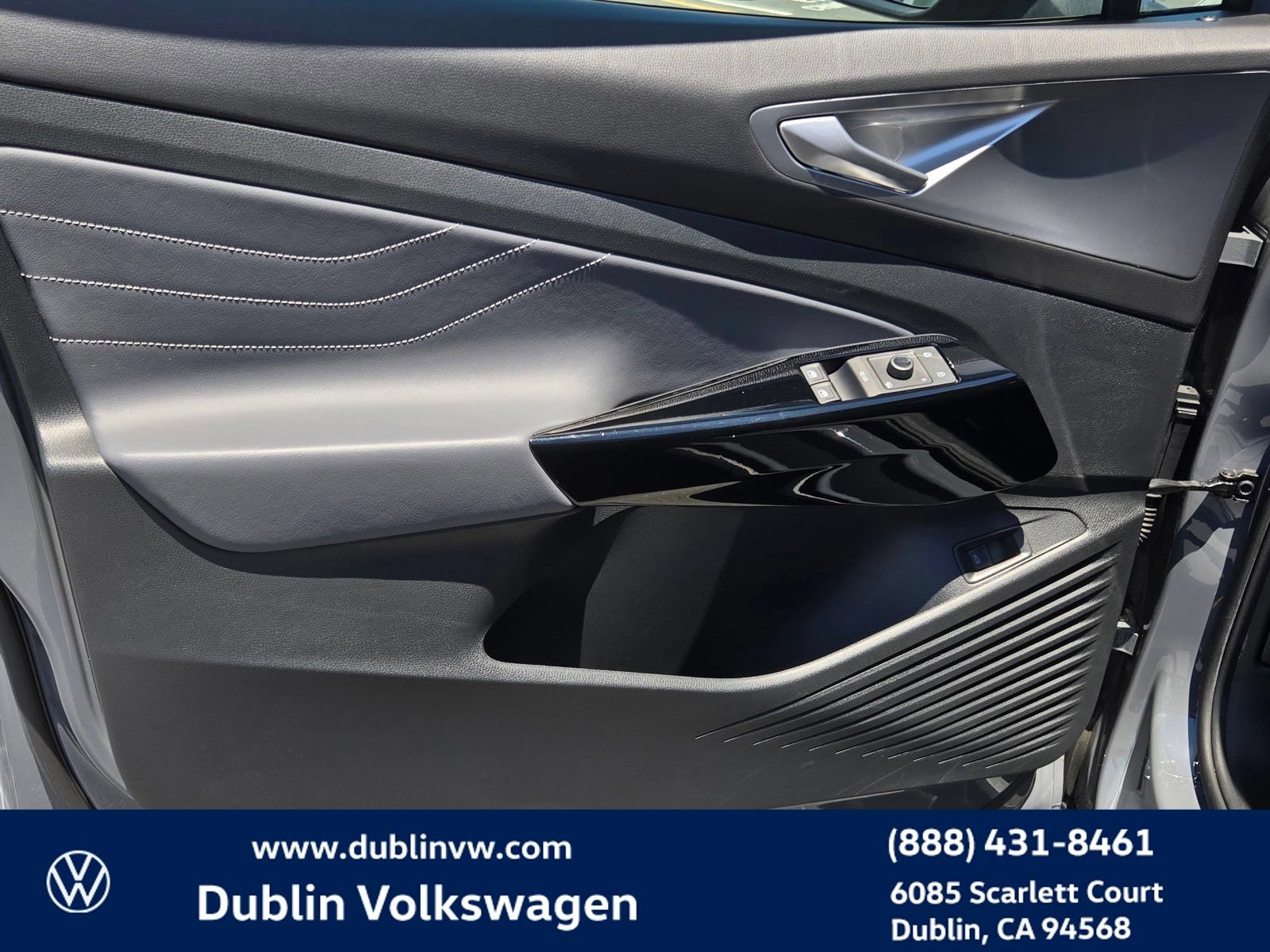 Certified 2023 Volkswagen ID.4 Pro S RWD image 10