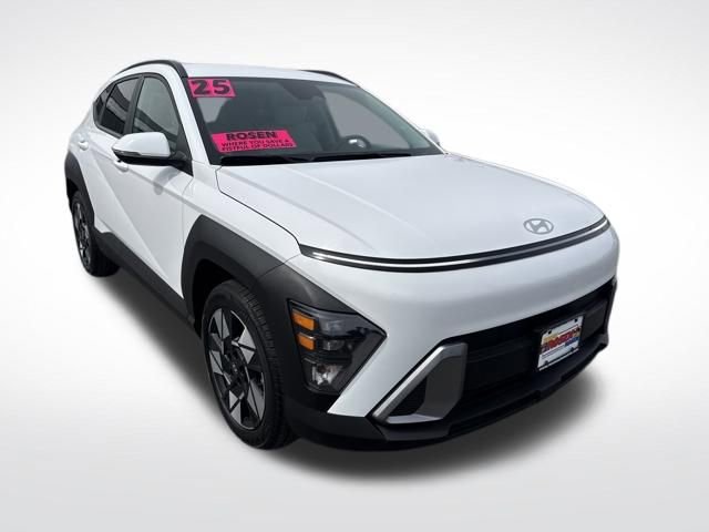 Certified 2025 Hyundai Kona SEL image 7