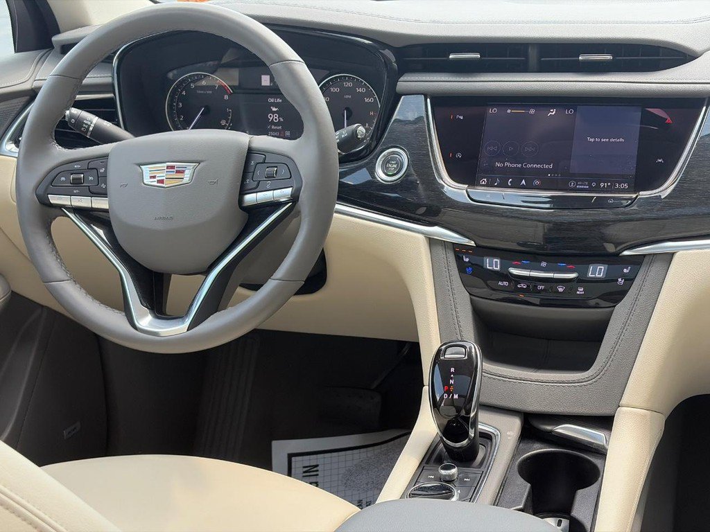 Certified 2023 Cadillac XT6 Premium Luxury AWD/4WD image 9