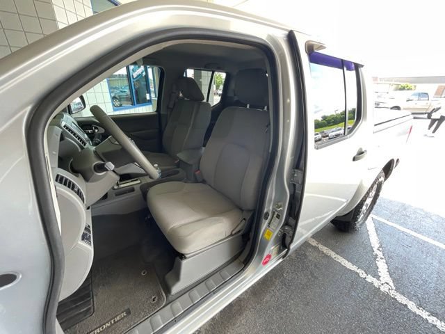 Used 2019 Nissan Frontier SV RWD image 21