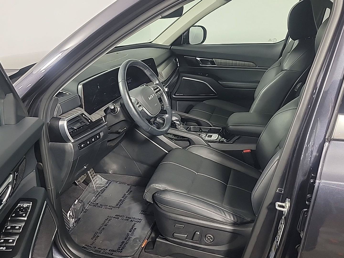 Certified 2025 Kia Telluride SX w/ SX Captain's Chair Package AWD/4WD image 19