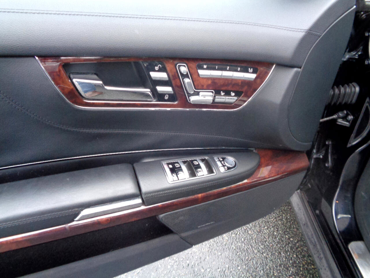 Used 2013 Mercedes-Benz CL 63 AMG image 22