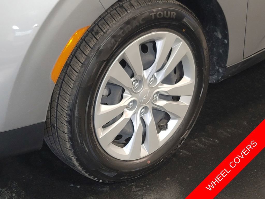 Used 2022 Kia Soul LX image 6