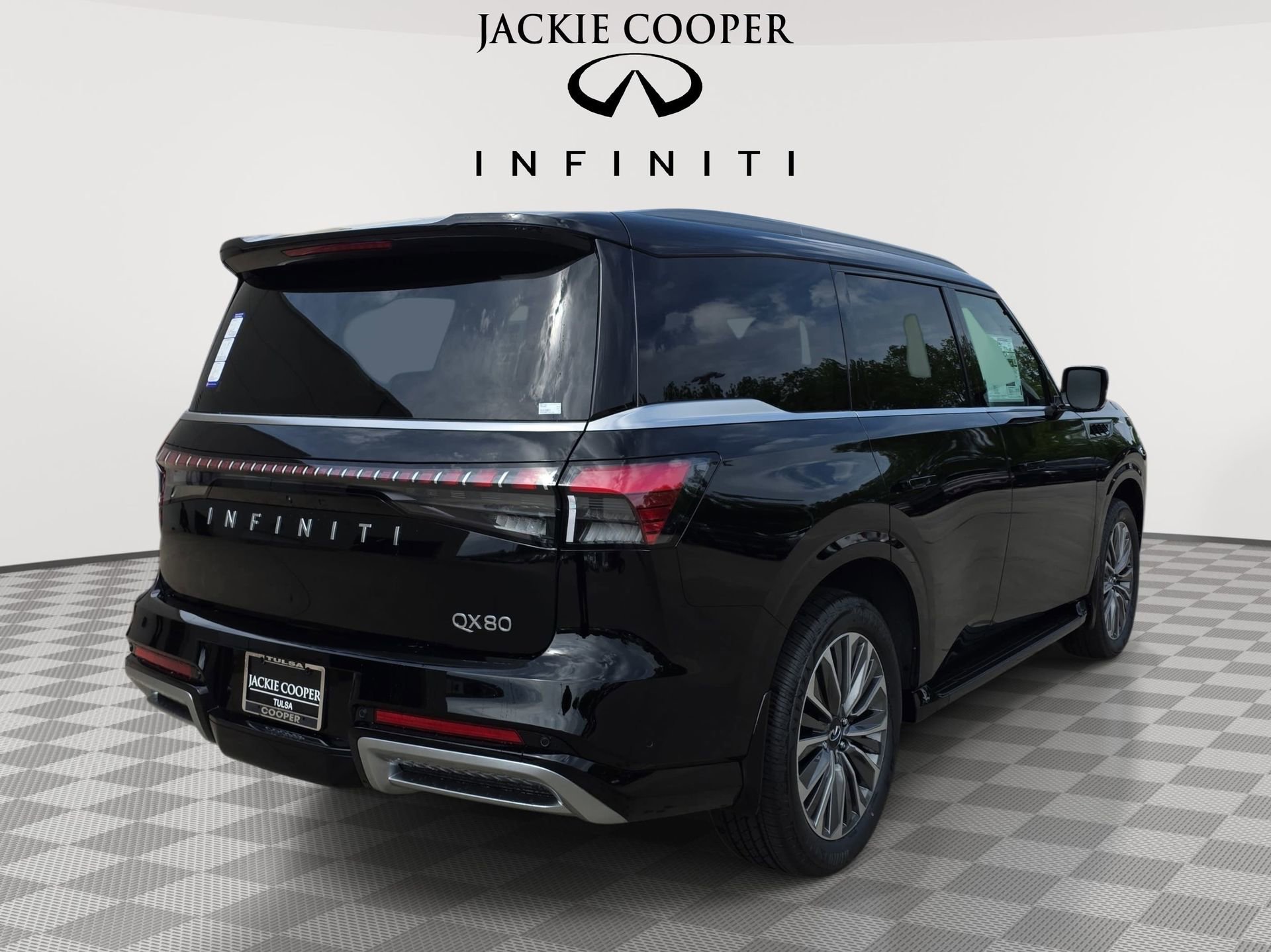 New 2026 INFINITI QX80 Luxe RWD image 5
